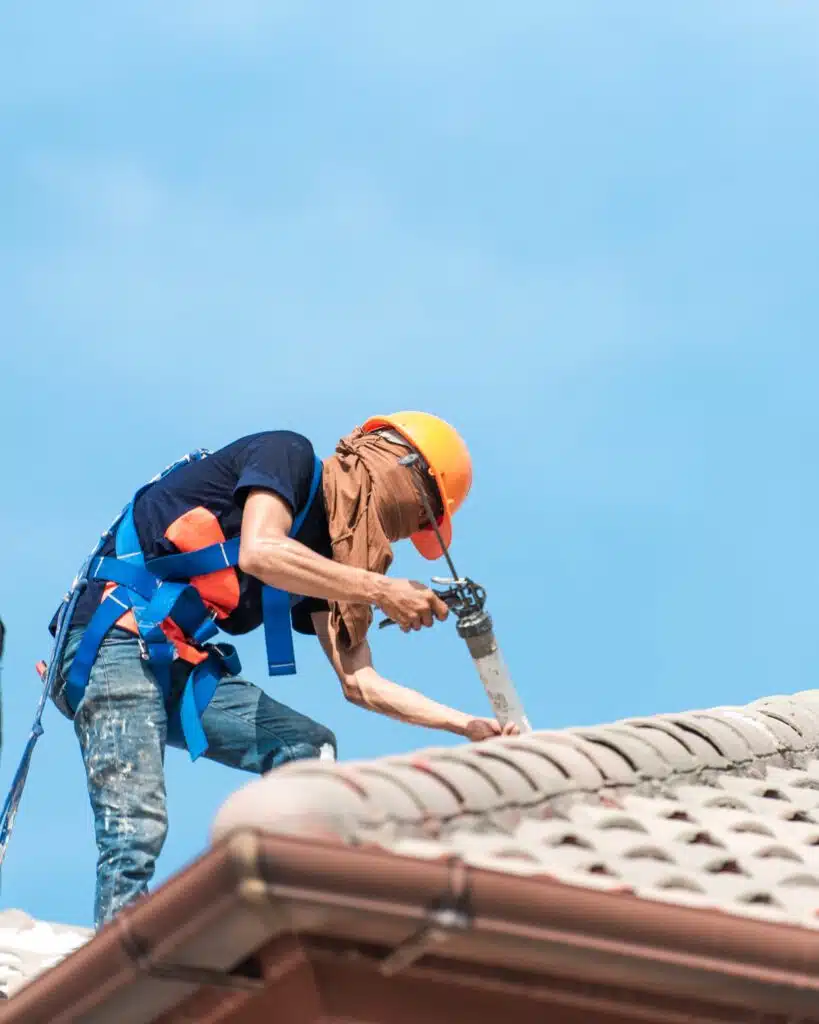 ซ่อมหลังคา