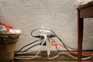 Overload คืออะไร? ไฟเกินเสี่ยงไฟไหม้! รู้ทันก่อนระบบพังโดยไม่รู้ตัว