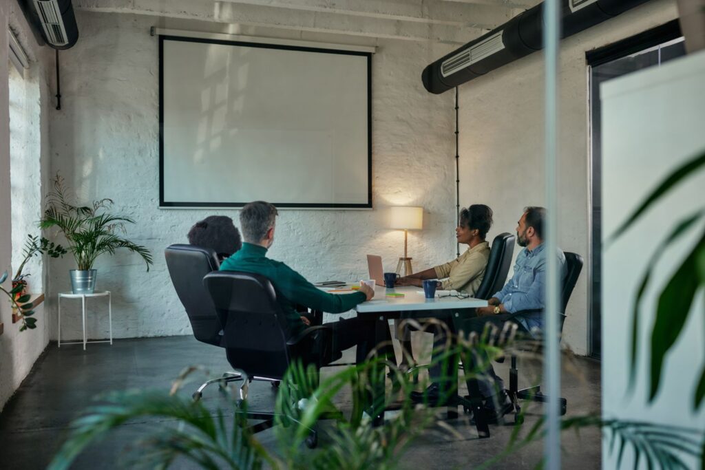 การออกแบบห้องประชุม Hybrid Work