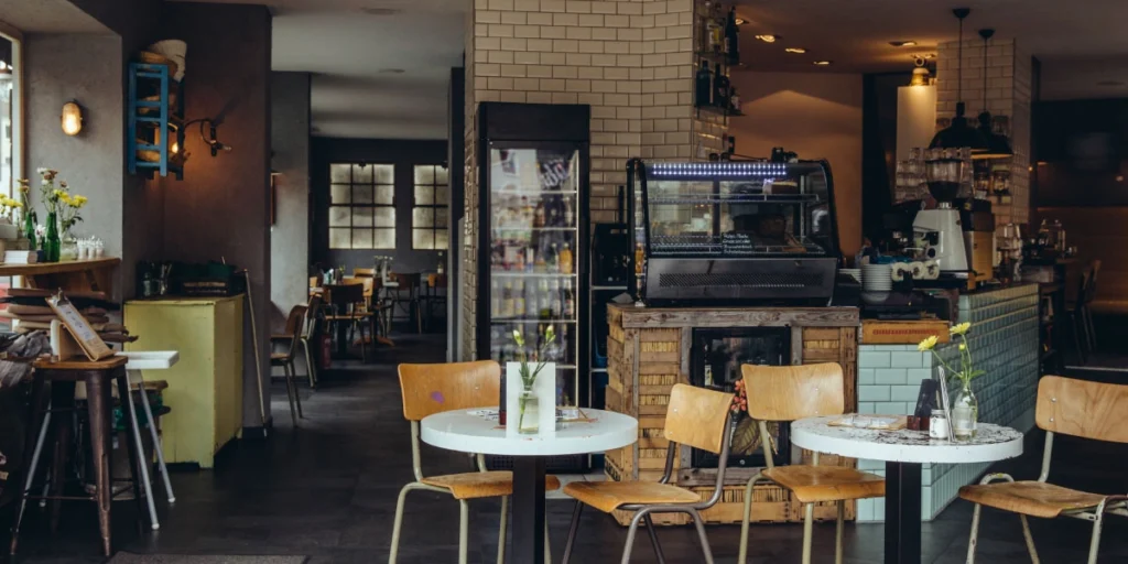 รีโนเวทร้านอาหารสไตล์วินเทจ