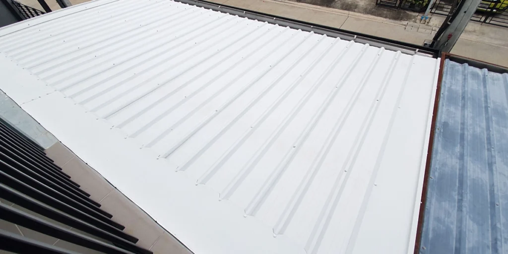 ข้อควรพิจารณาในการเลือกผู้รับเหมารีโนเวทหลังคาอพาร์ตเมนต์